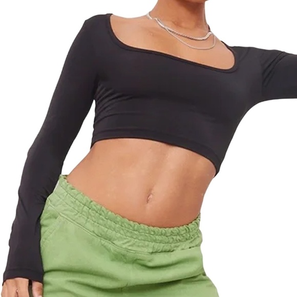 Pretty Little Thing 2X Crop Tops Made in the UK Jersey Knit Sexy Lightweight - Picture 8 of 13
